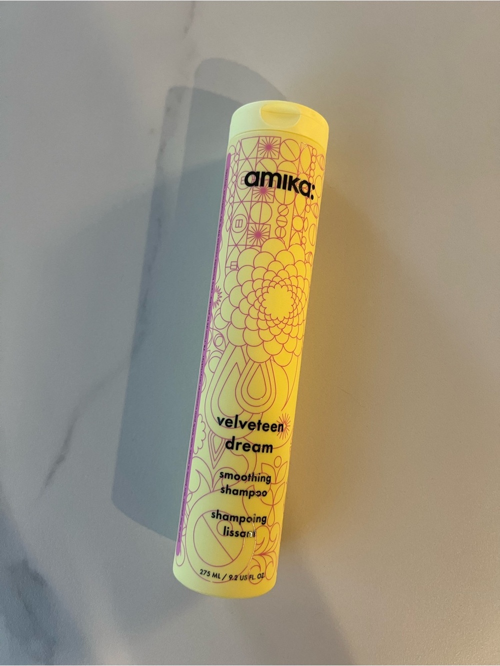 Amika Velveteen Dream Smoothing Shampoo